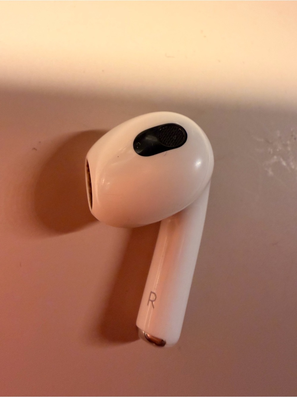 Apple Right Earbud in White with Black Mesh Detail